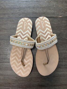 Clarks Beige Beaded Thong Sandals with Metallic Accents